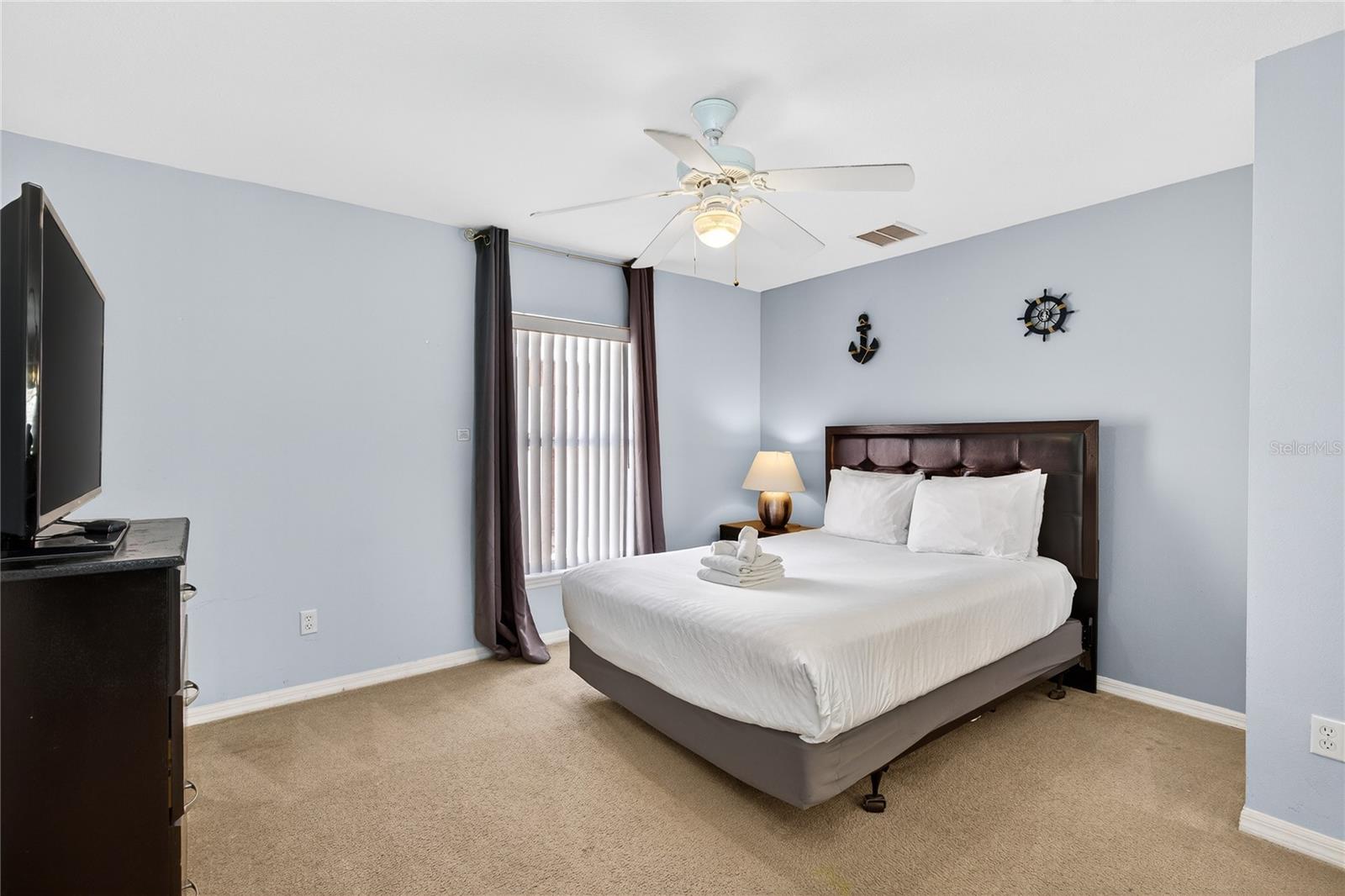 SANDY RIDGE - Residential