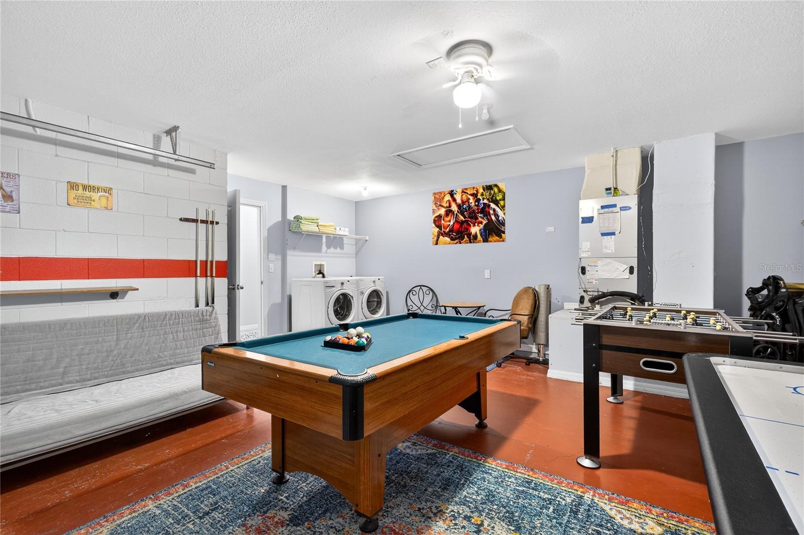 SANDY RIDGE - Residential