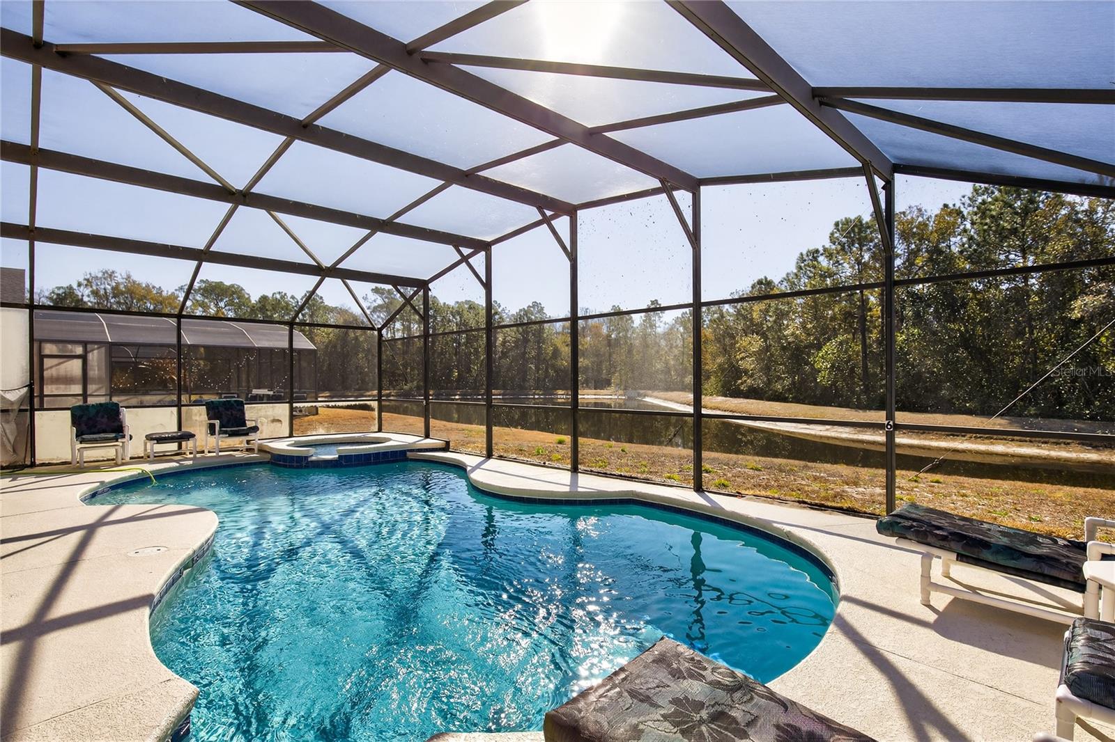 SANDY RIDGE - Residential