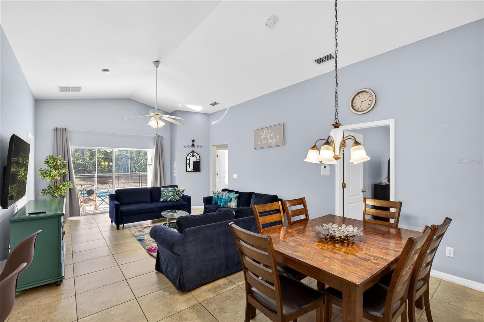 SANDY RIDGE - Residential