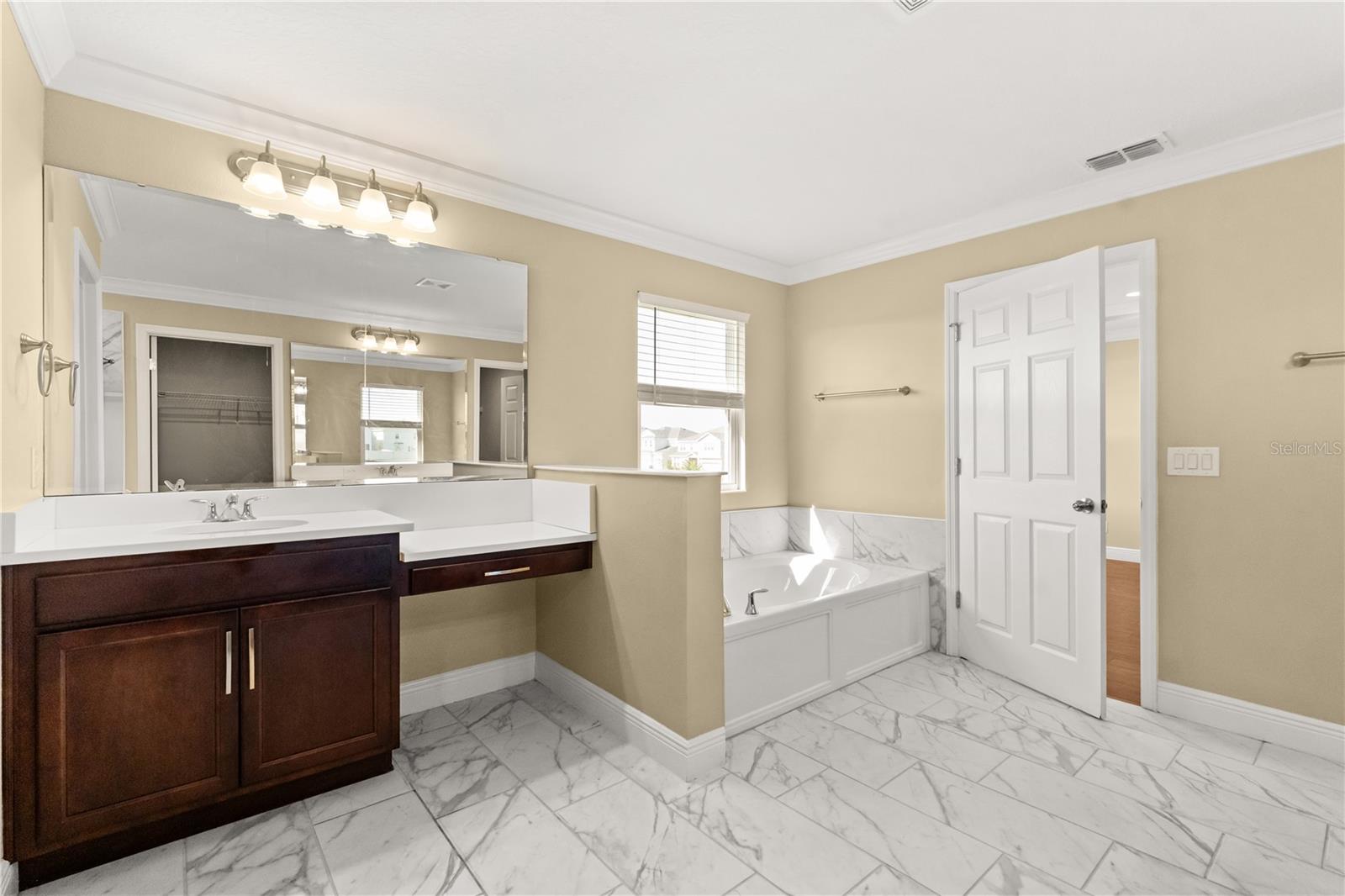 RIDGEVIEW PH 3 - Residential Lease