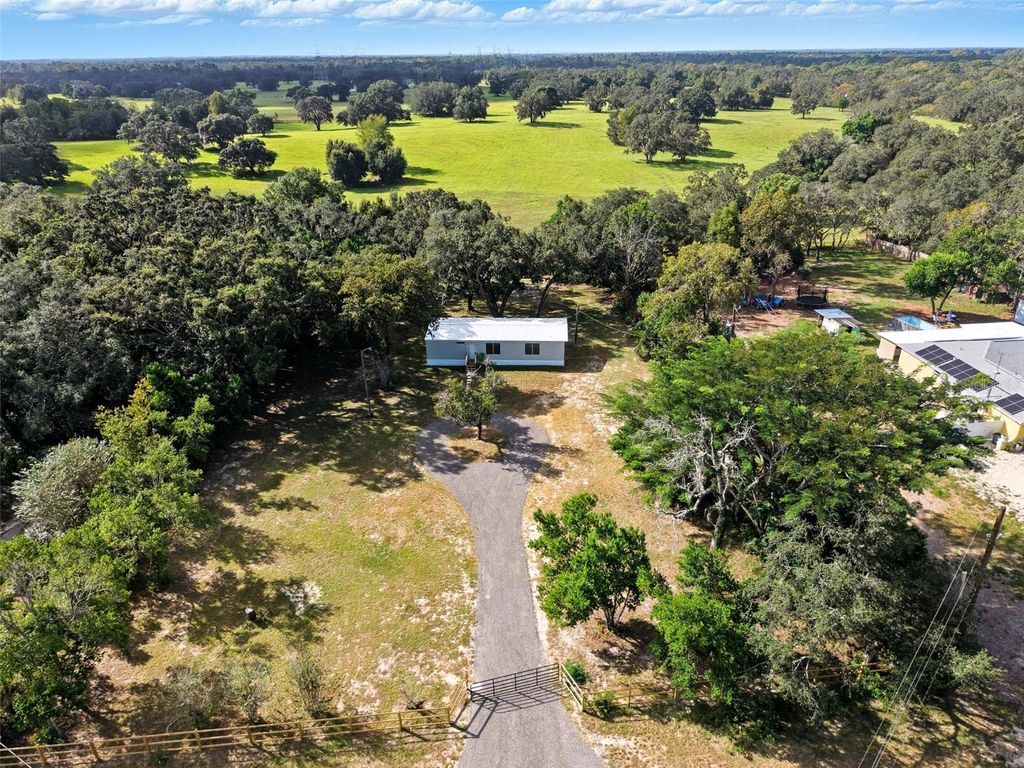 Photo of 15616 Larry Road, Spring Hill, FL 34610 (MLS # W7879945)