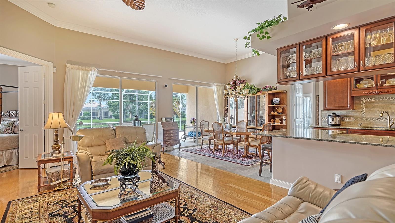 VILLAGEWALK - Residential