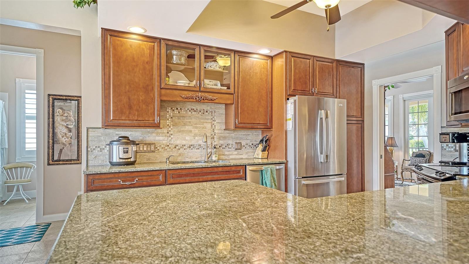 VILLAGEWALK - Residential