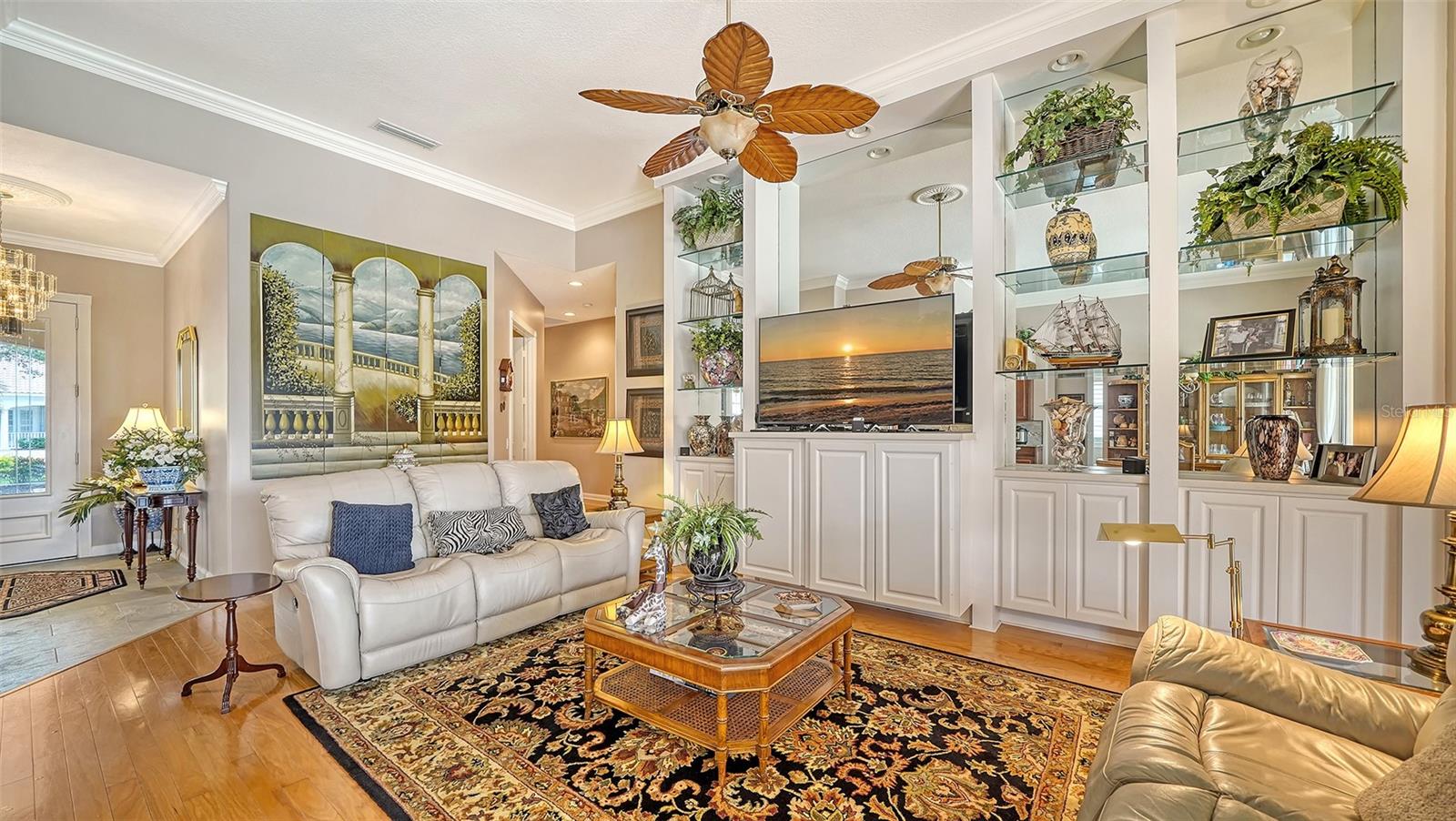 VILLAGEWALK - Residential