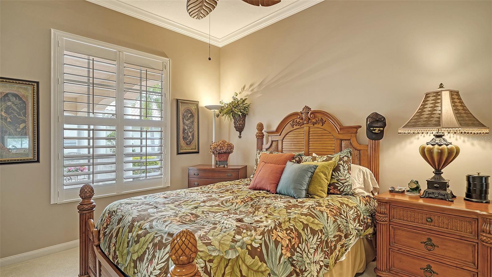 VILLAGEWALK - Residential