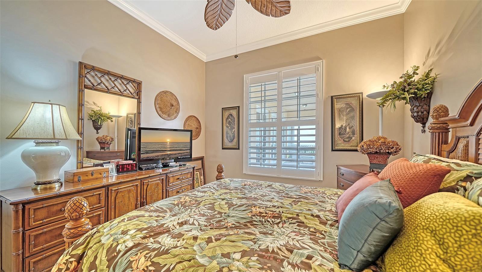 VILLAGEWALK - Residential