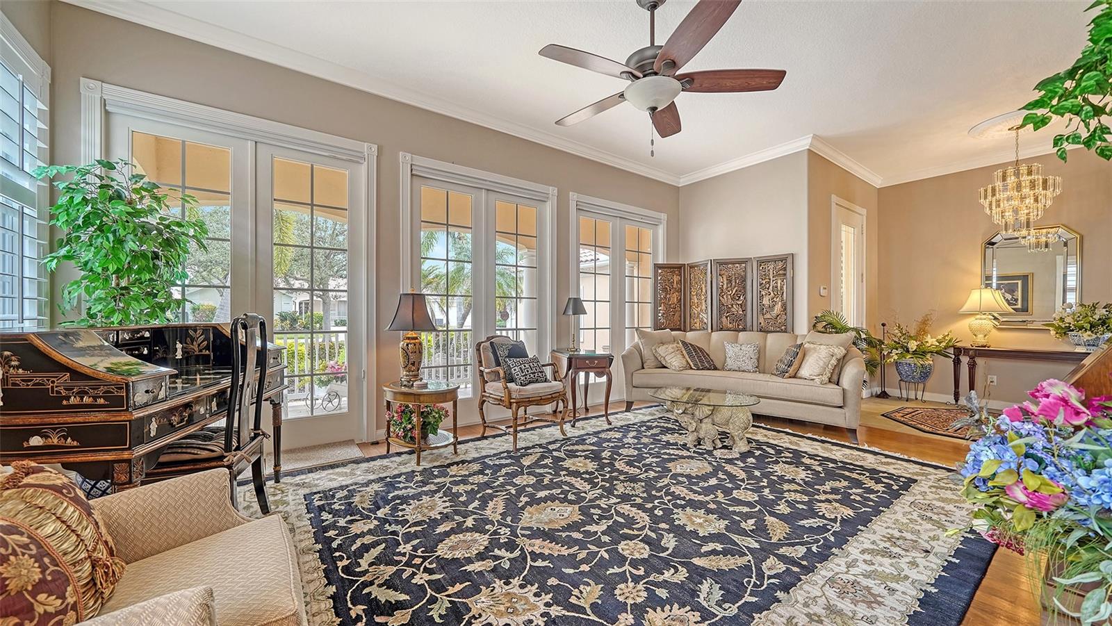 VILLAGEWALK - Residential