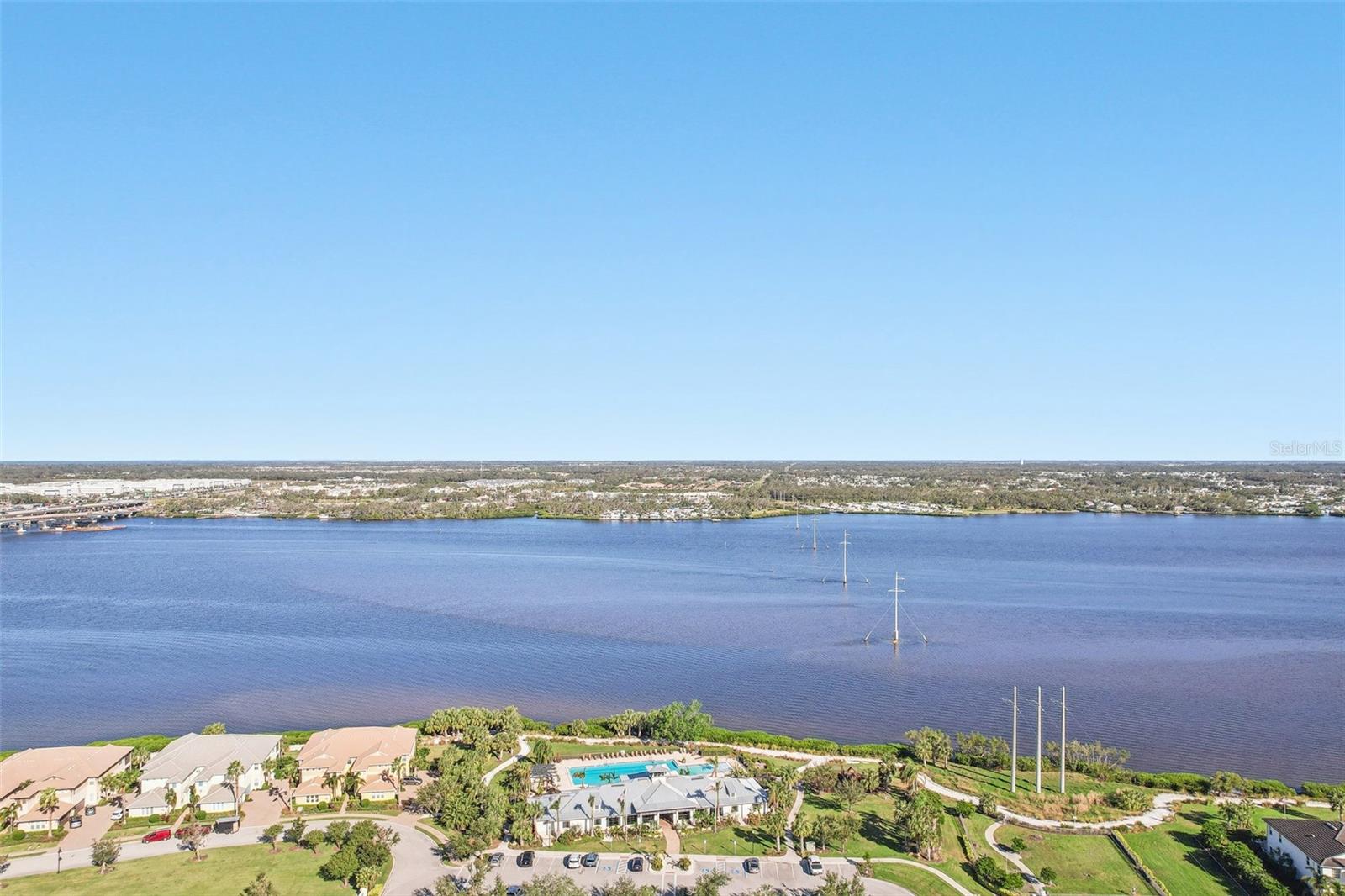 COACH HOMES I AT TIDEWATER PRSV PH VII - Residential