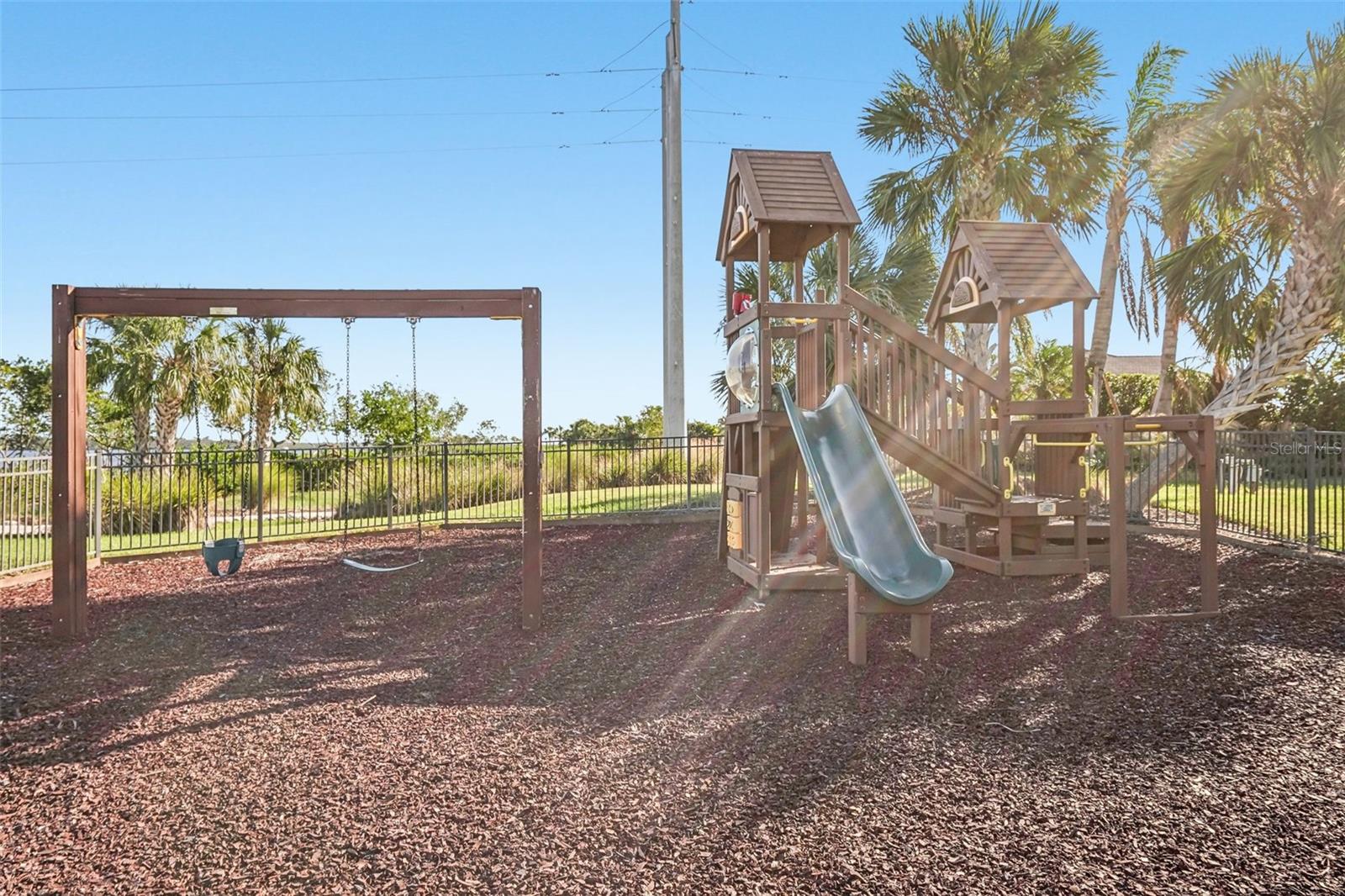 COACH HOMES I AT TIDEWATER PRSV PH VII - Residential