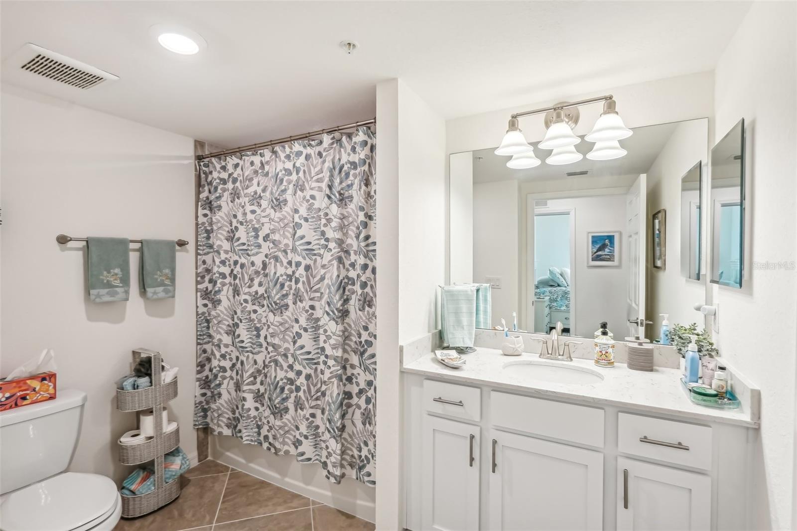COACH HOMES I AT TIDEWATER PRSV PH VII - Residential