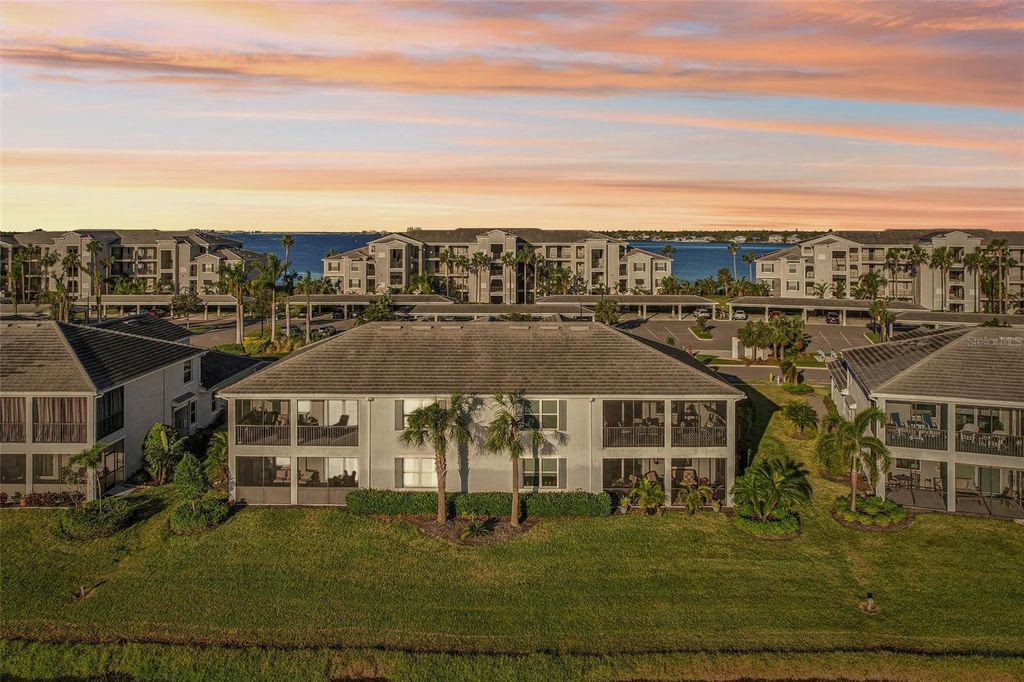 Photo of 931 Tidewater Shores Loop #931, Bradenton, FL 34208 (MLS # A4693182)