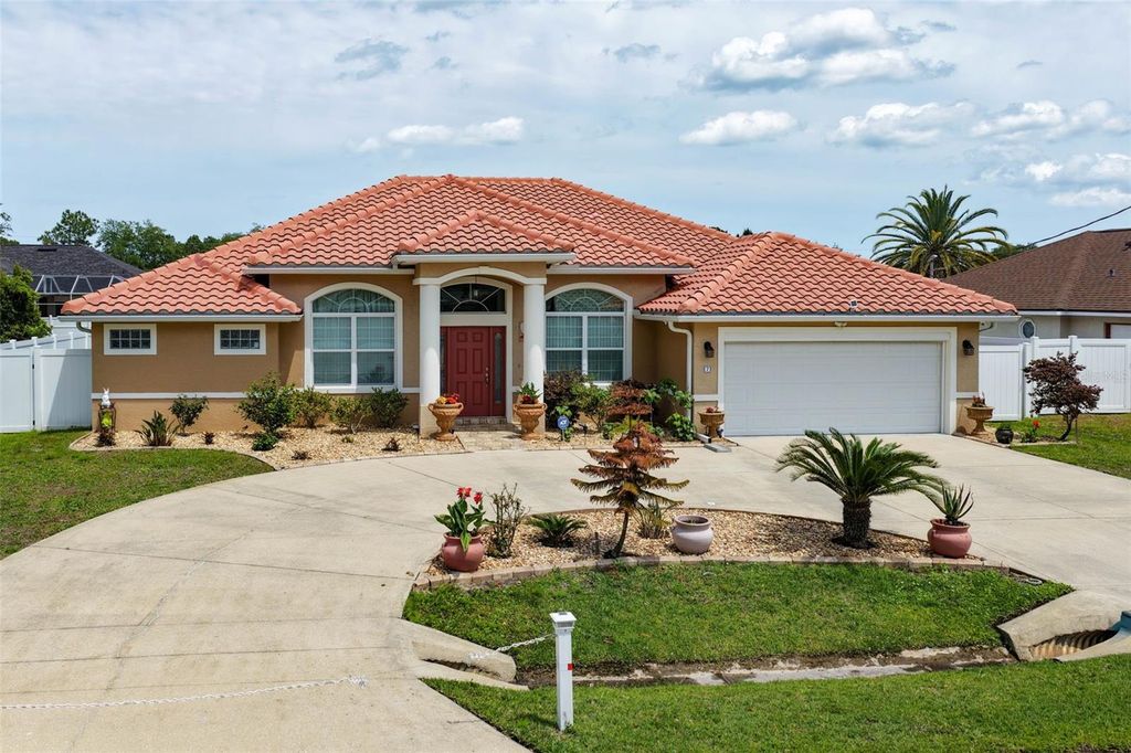 Photo of 7 Flint Hill Lane, Palm Coast, FL 32137 (MLS # FC318282)