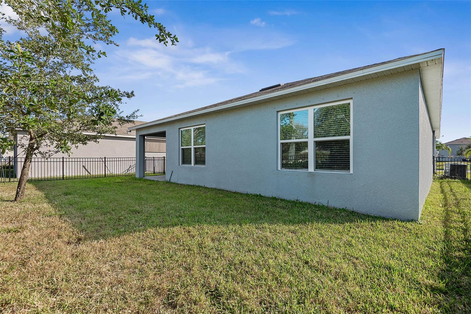 WOODBRIDGE LKS/EDGEWATER - Residential