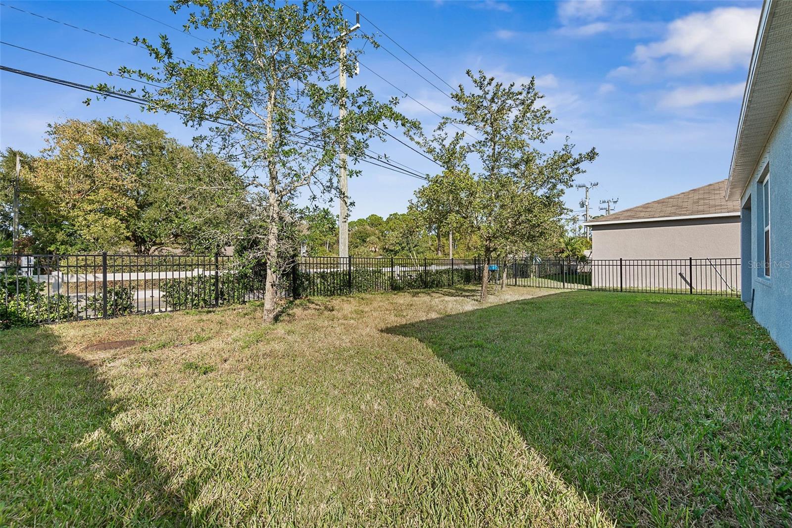 WOODBRIDGE LKS/EDGEWATER - Residential