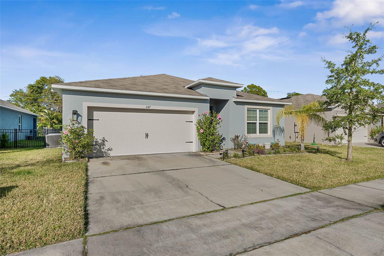 WOODBRIDGE LKS/EDGEWATER - Residential