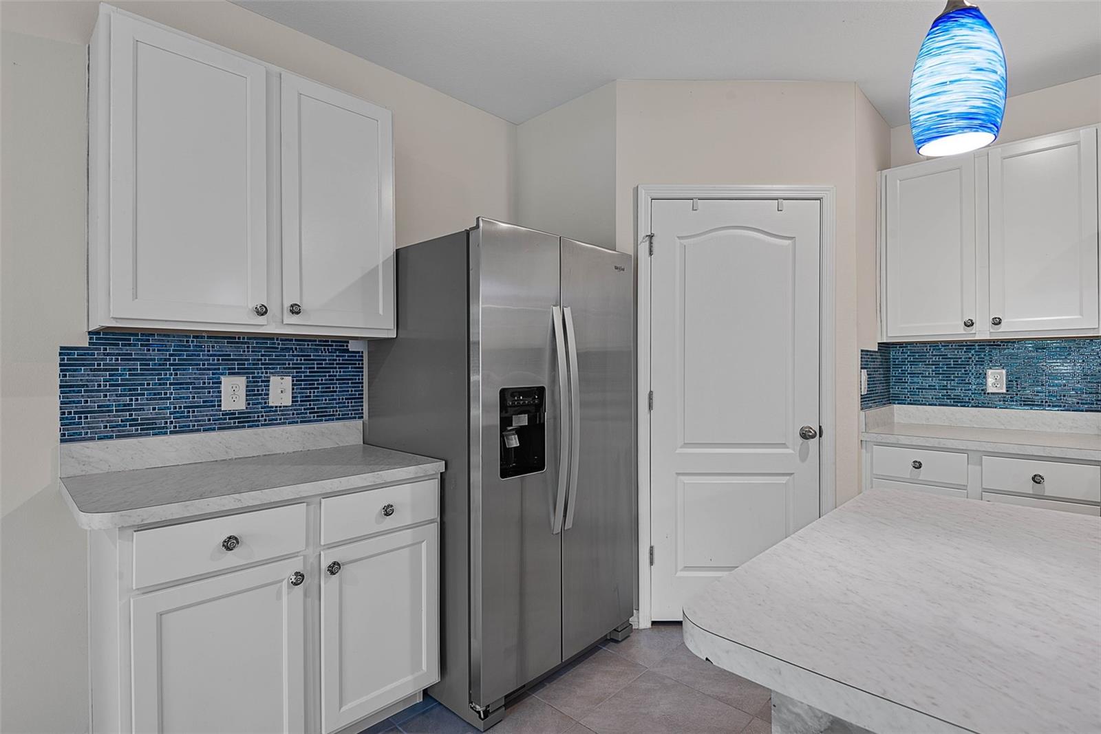 WOODBRIDGE LKS/EDGEWATER - Residential