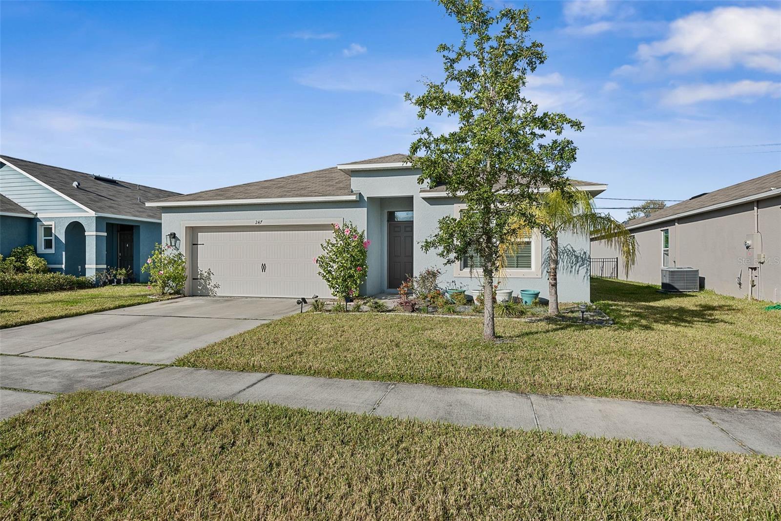 WOODBRIDGE LKS/EDGEWATER - Residential