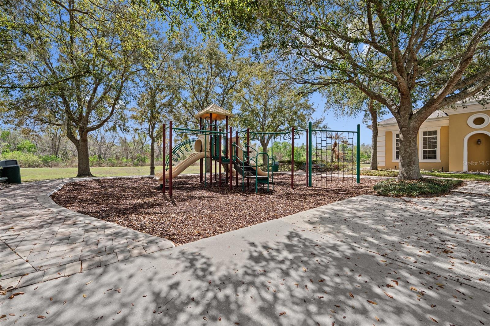 DANIELS LANDING A-J - Residential