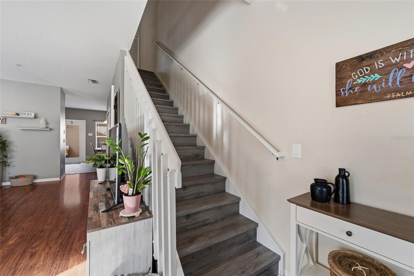 DANIELS LANDING A-J - Residential