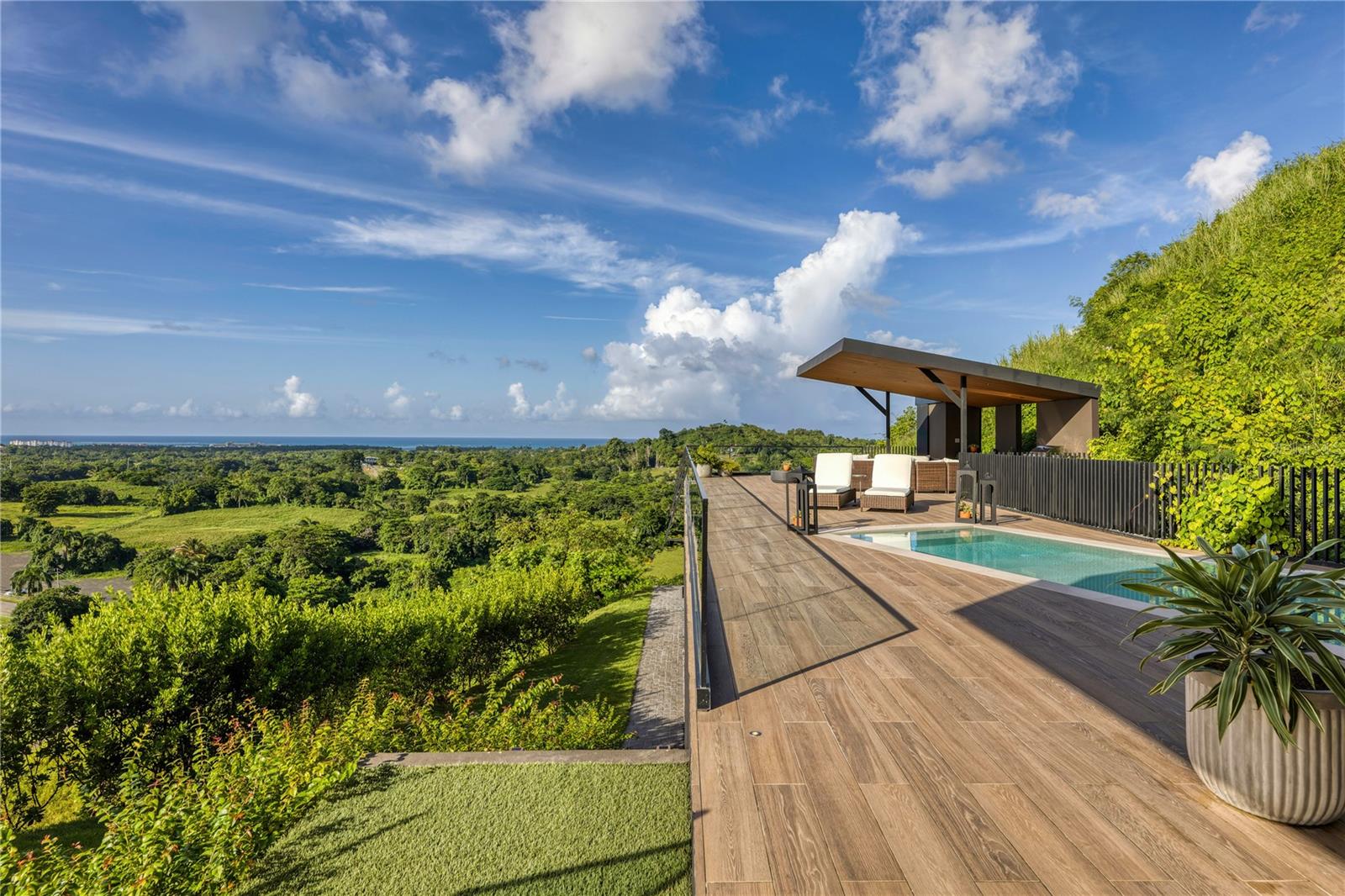 MAMEYES - Residential