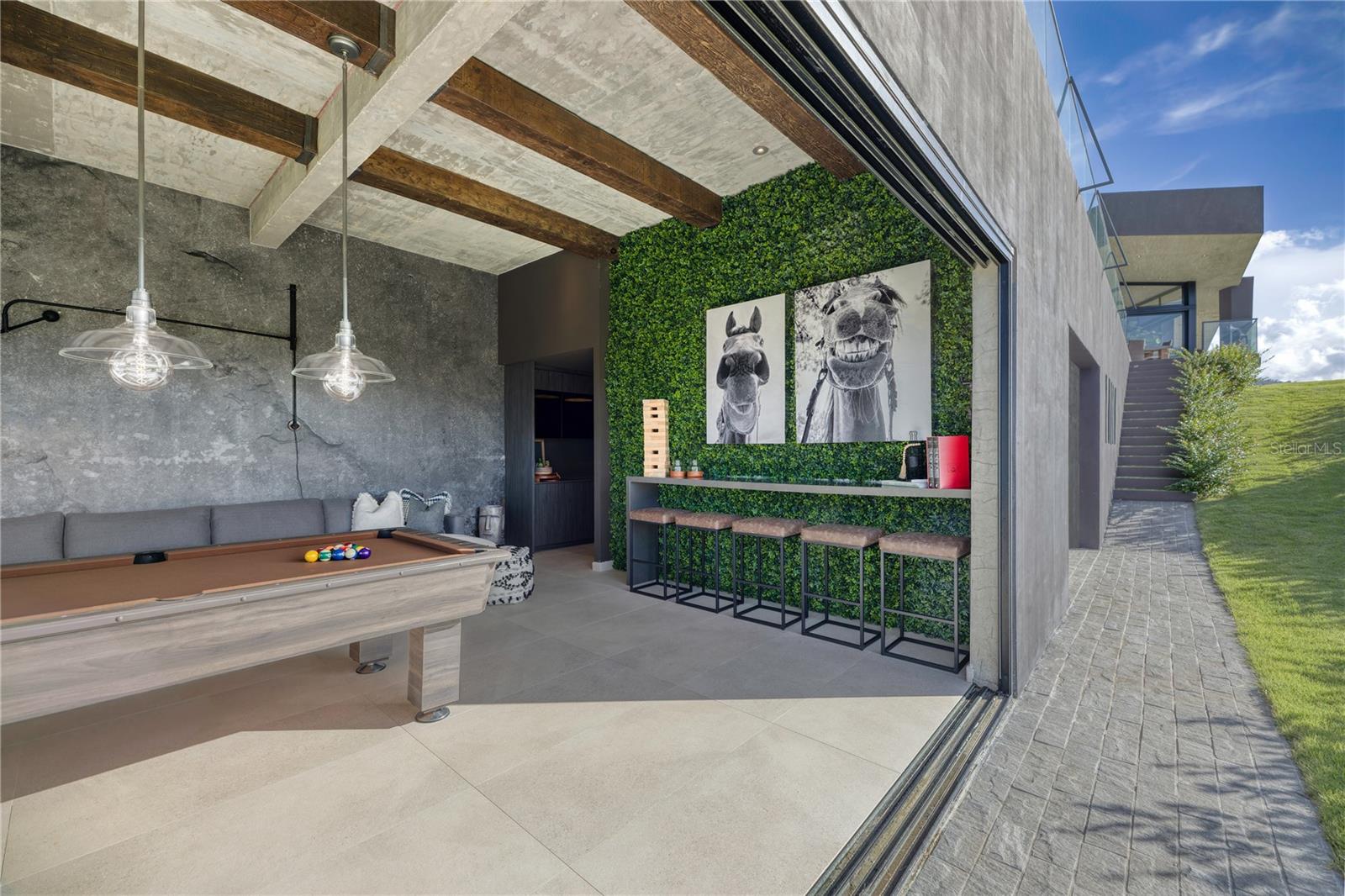 MAMEYES - Residential