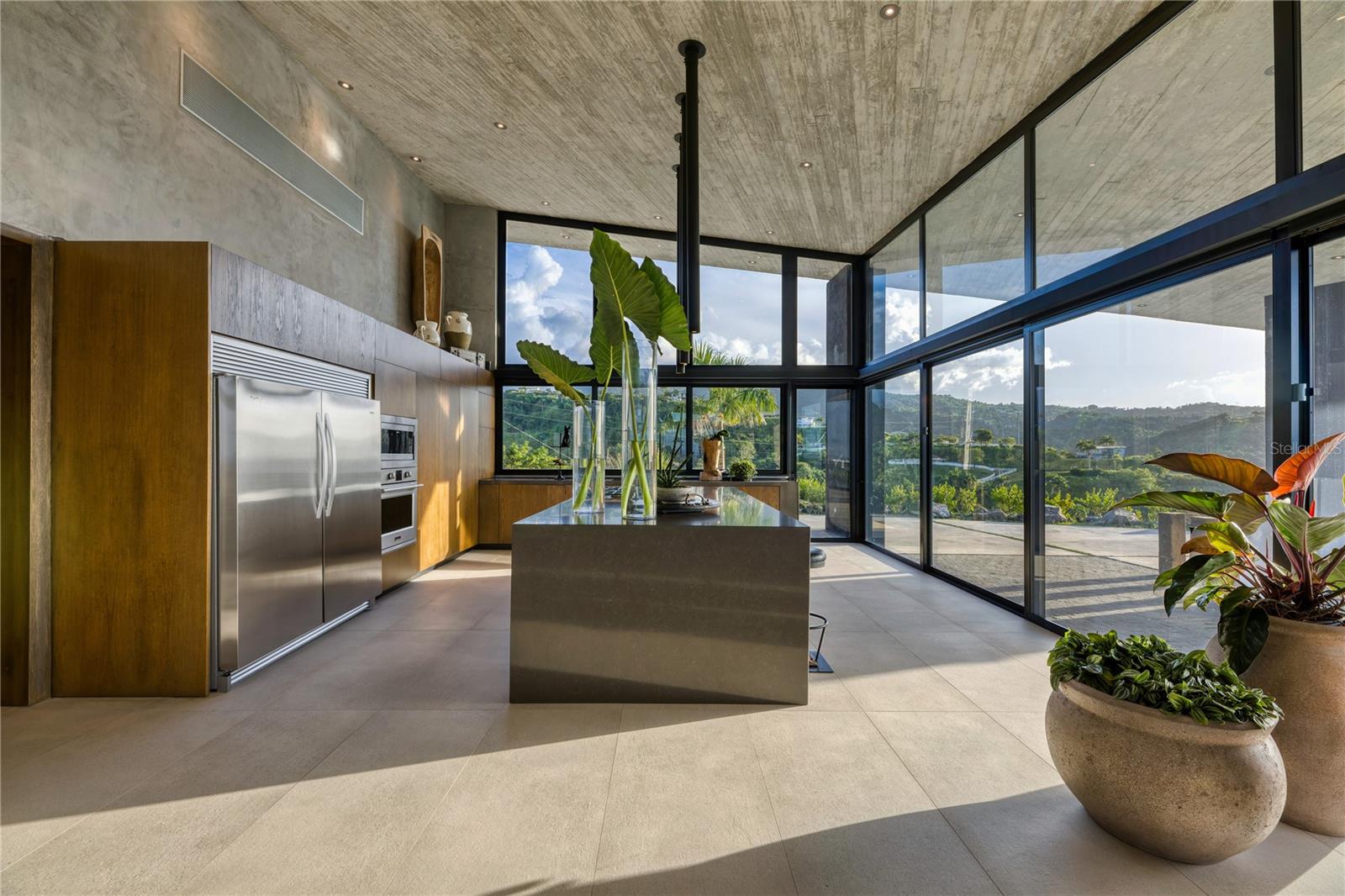 MAMEYES - Residential