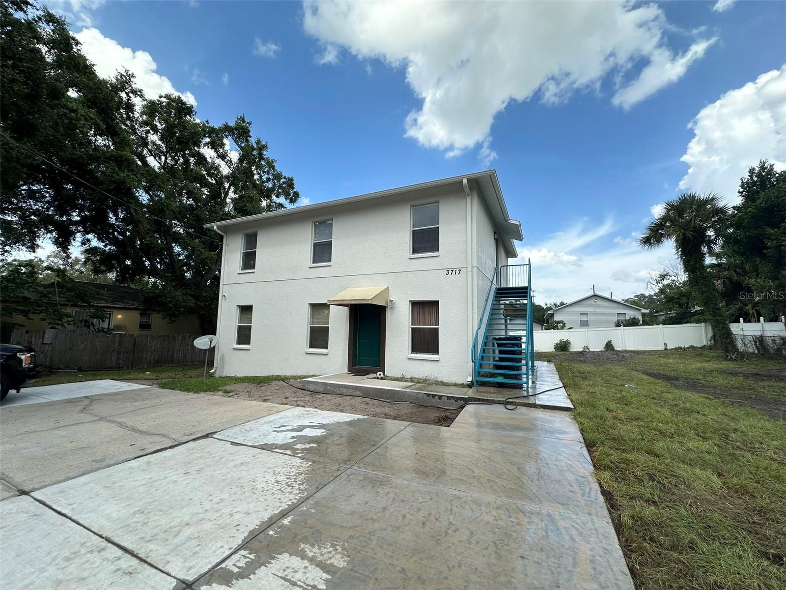 GRANT PARK ADD BLOCKS 36- - Residential Lease