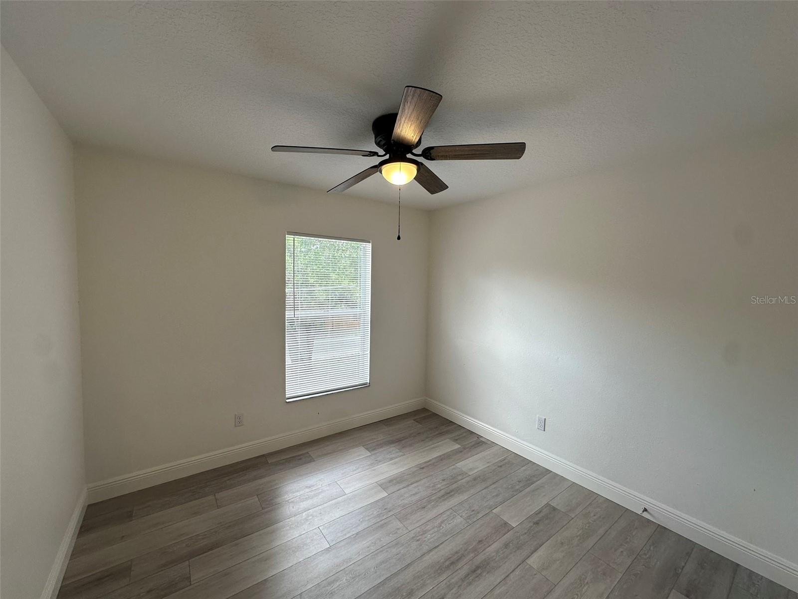 GRANT PARK ADD BLOCKS 36- - Residential Lease