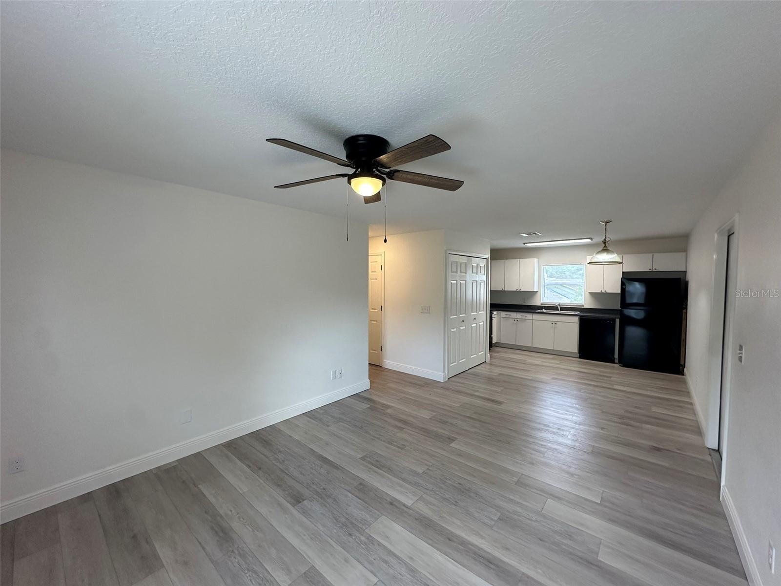 GRANT PARK ADD BLOCKS 36- - Residential Lease