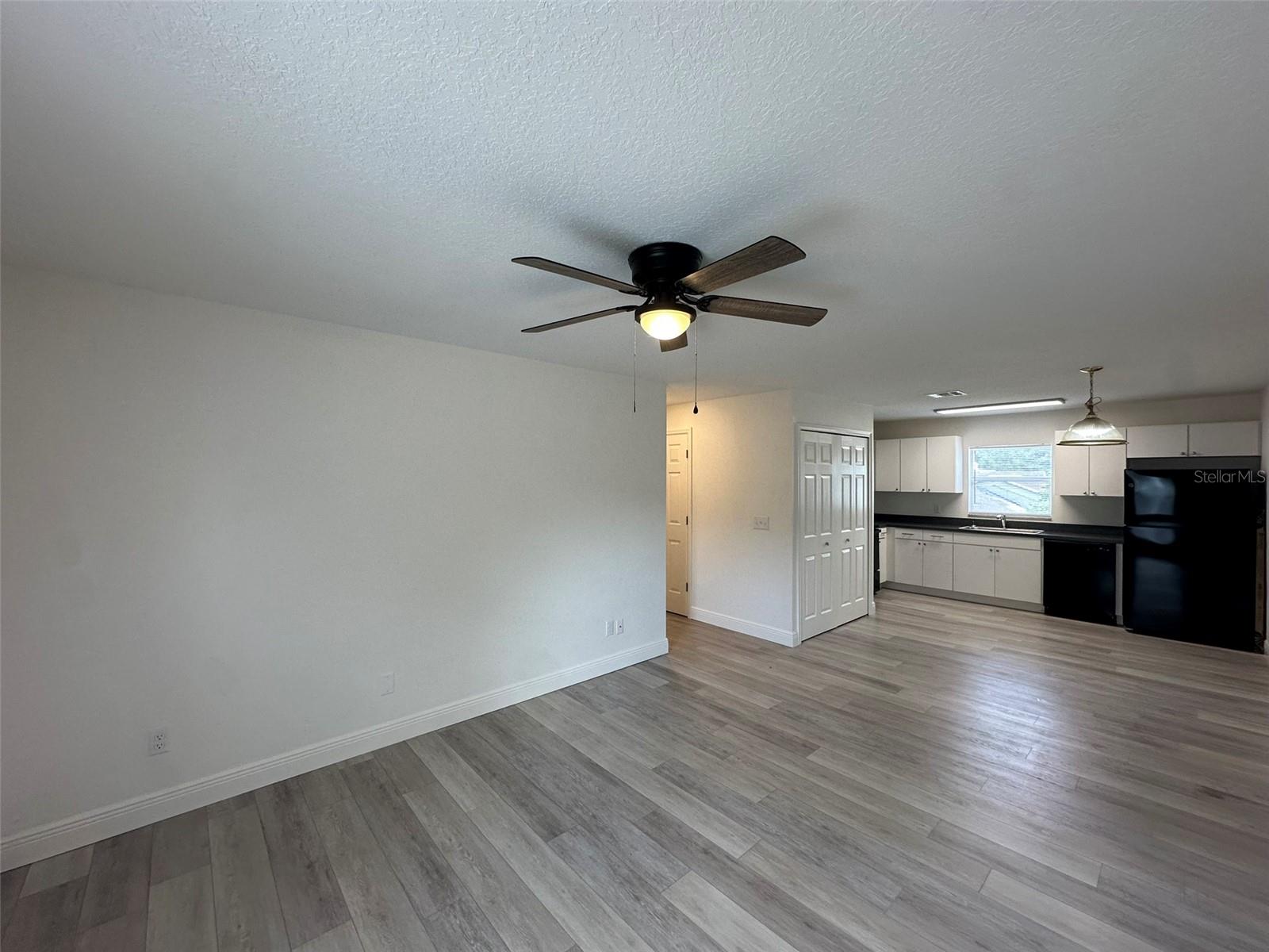 GRANT PARK ADD BLOCKS 36- - Residential Lease