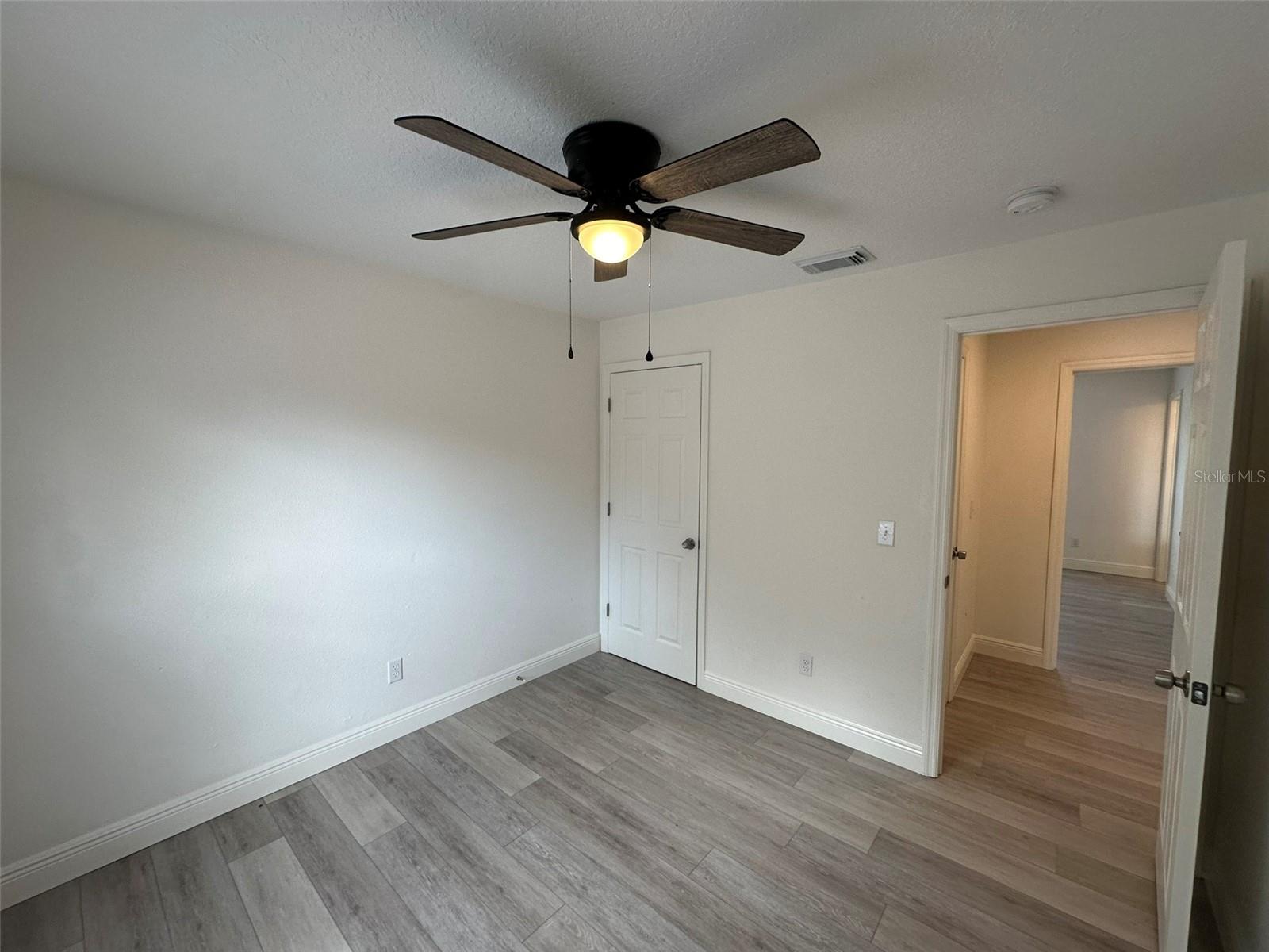 GRANT PARK ADD BLOCKS 36- - Residential Lease