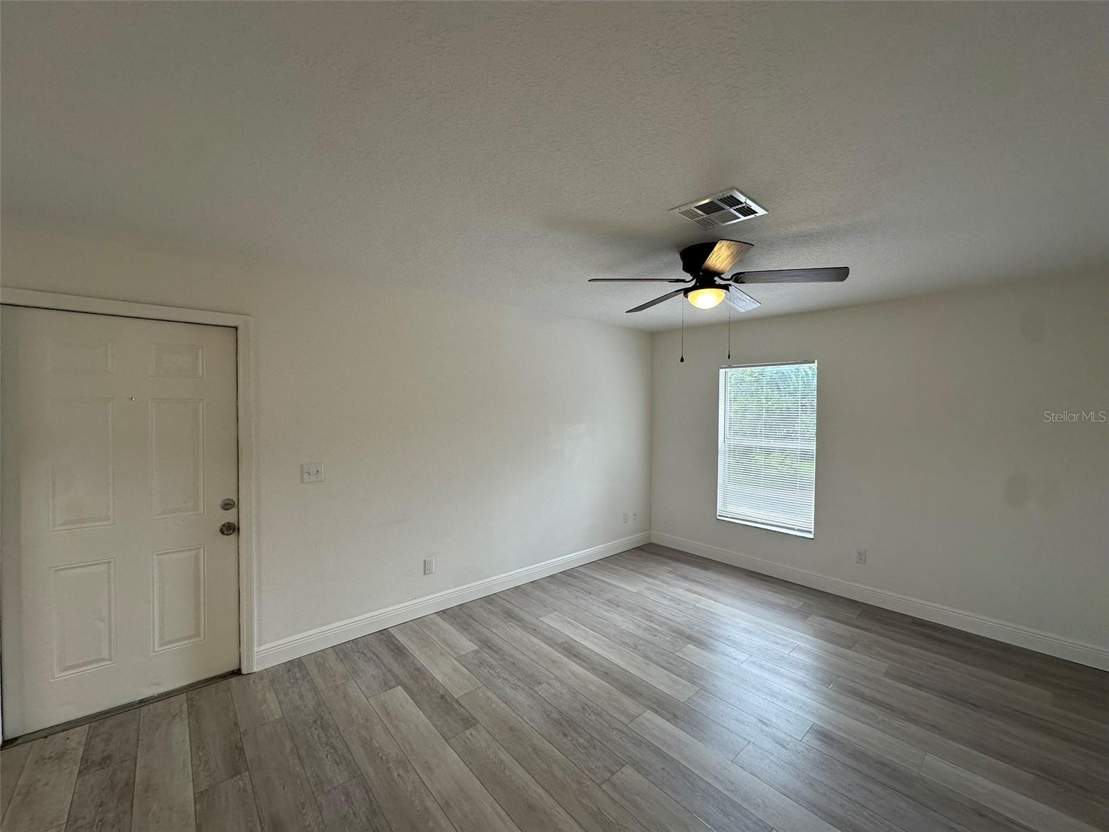 GRANT PARK ADD BLOCKS 36- - Residential Lease