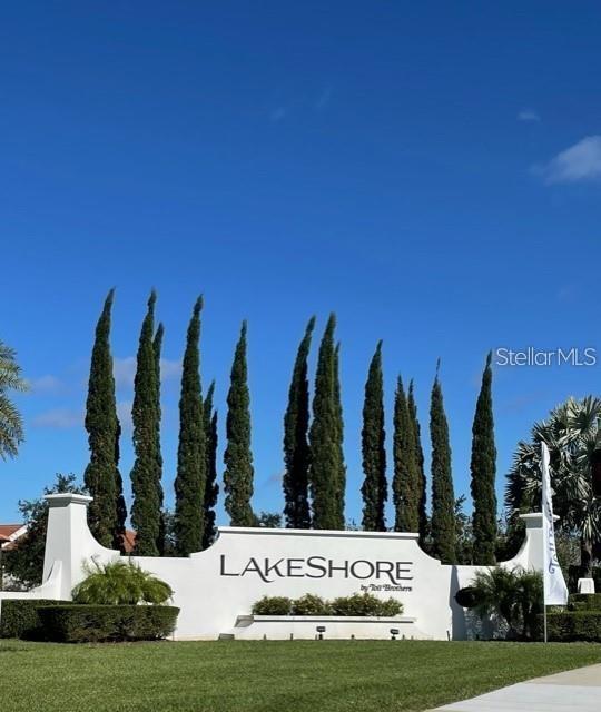 8943 LAKESHORE POINTE DRIVE