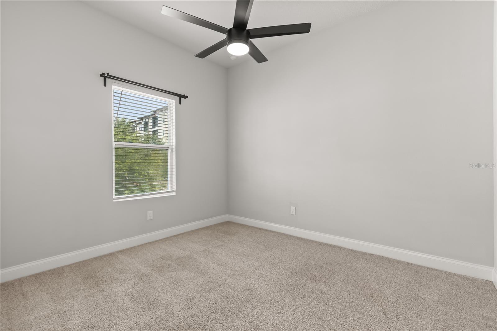 GRIFFIN PARK PH 2 - Residential Lease