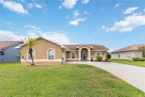Photo of 2310 Giselle Court, Saint Cloud, FL 34772 (MLS # S5132176) Photo of 2310 Giselle Court, Saint Cloud, FL 34772 (MLS # S5132176)