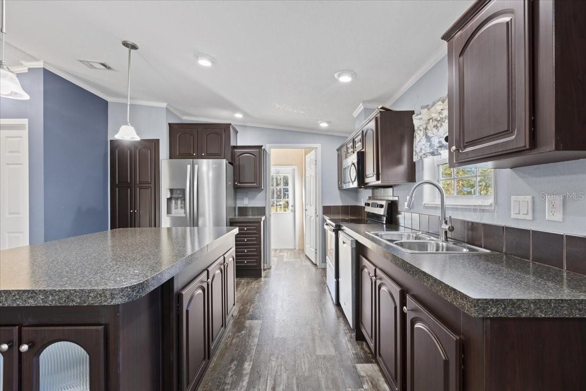 VILLAGE/GREEN THUMBS DEV INC - Residential