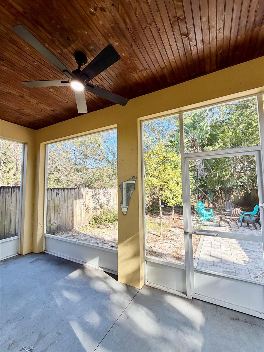 WILLOW LAKE - Residential Lease