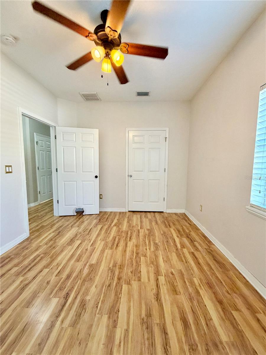 WILLOW LAKE - Residential Lease