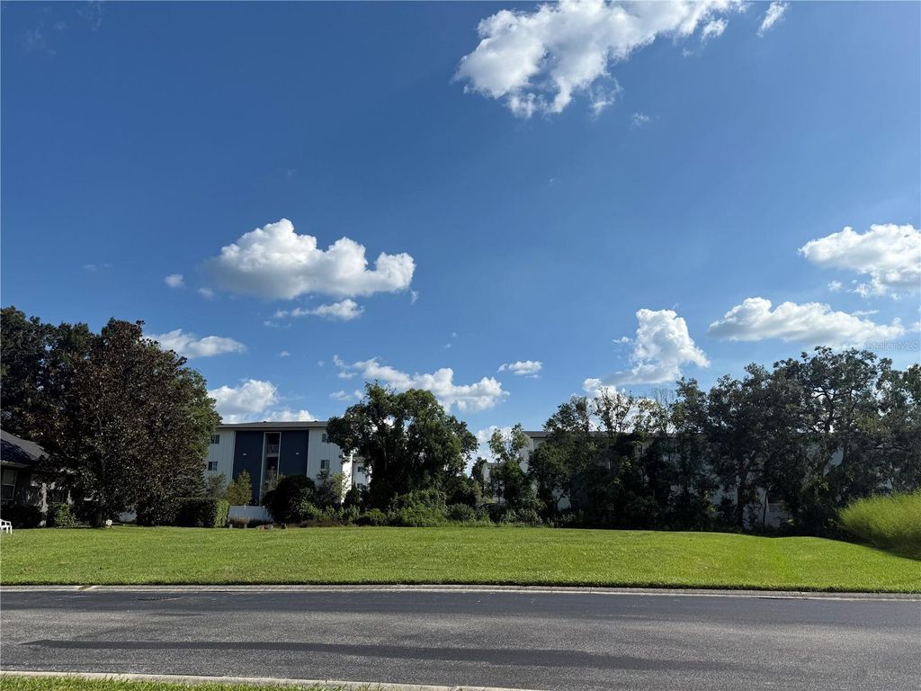 Photo of Island Shores Lane, Lakeland, FL 33809 (MLS # TB8430703)