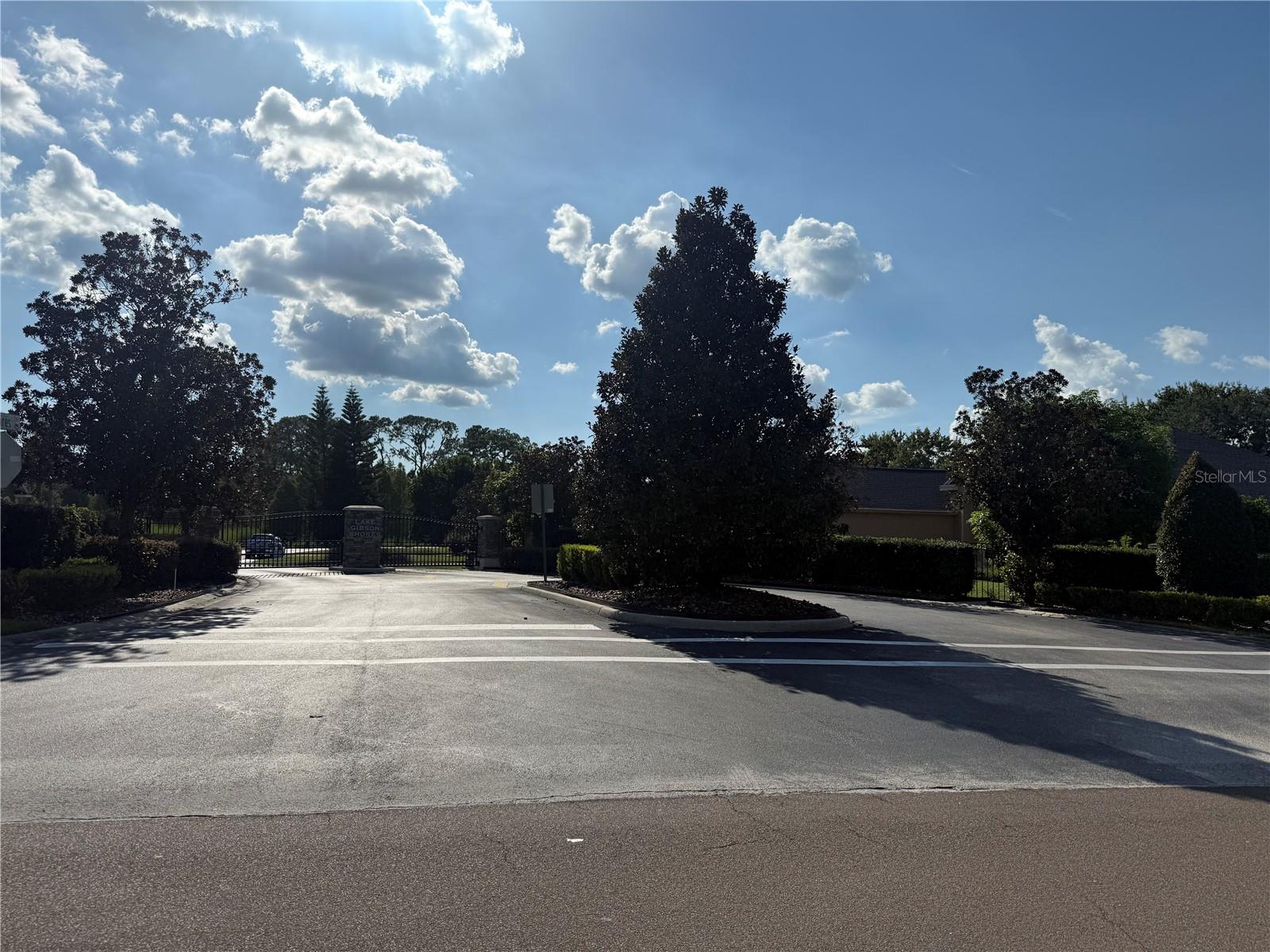 LAKE GIBSON SHORES - Land