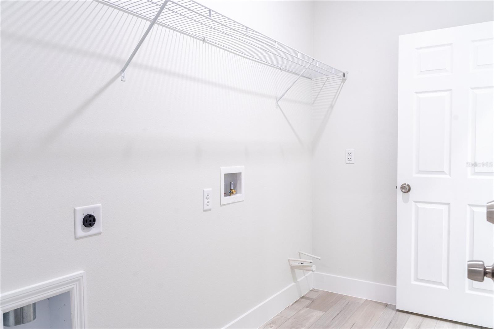 CITRUS SPGS UNIT 06 - Residential