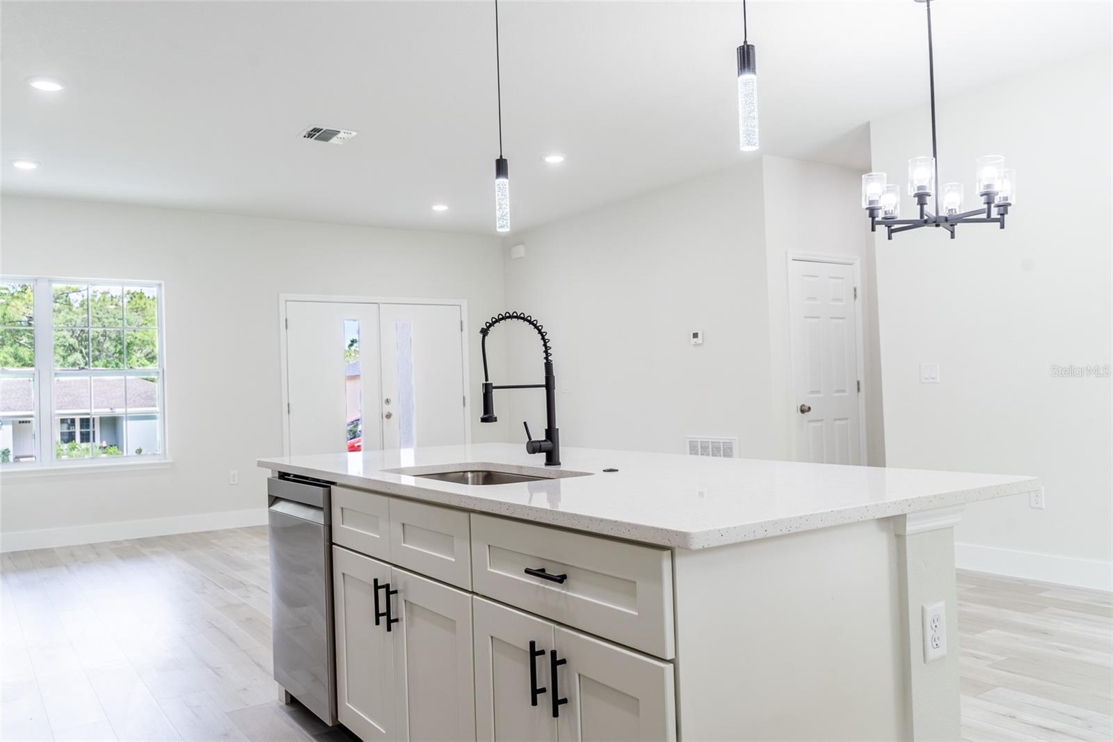 CITRUS SPGS UNIT 06 - Residential