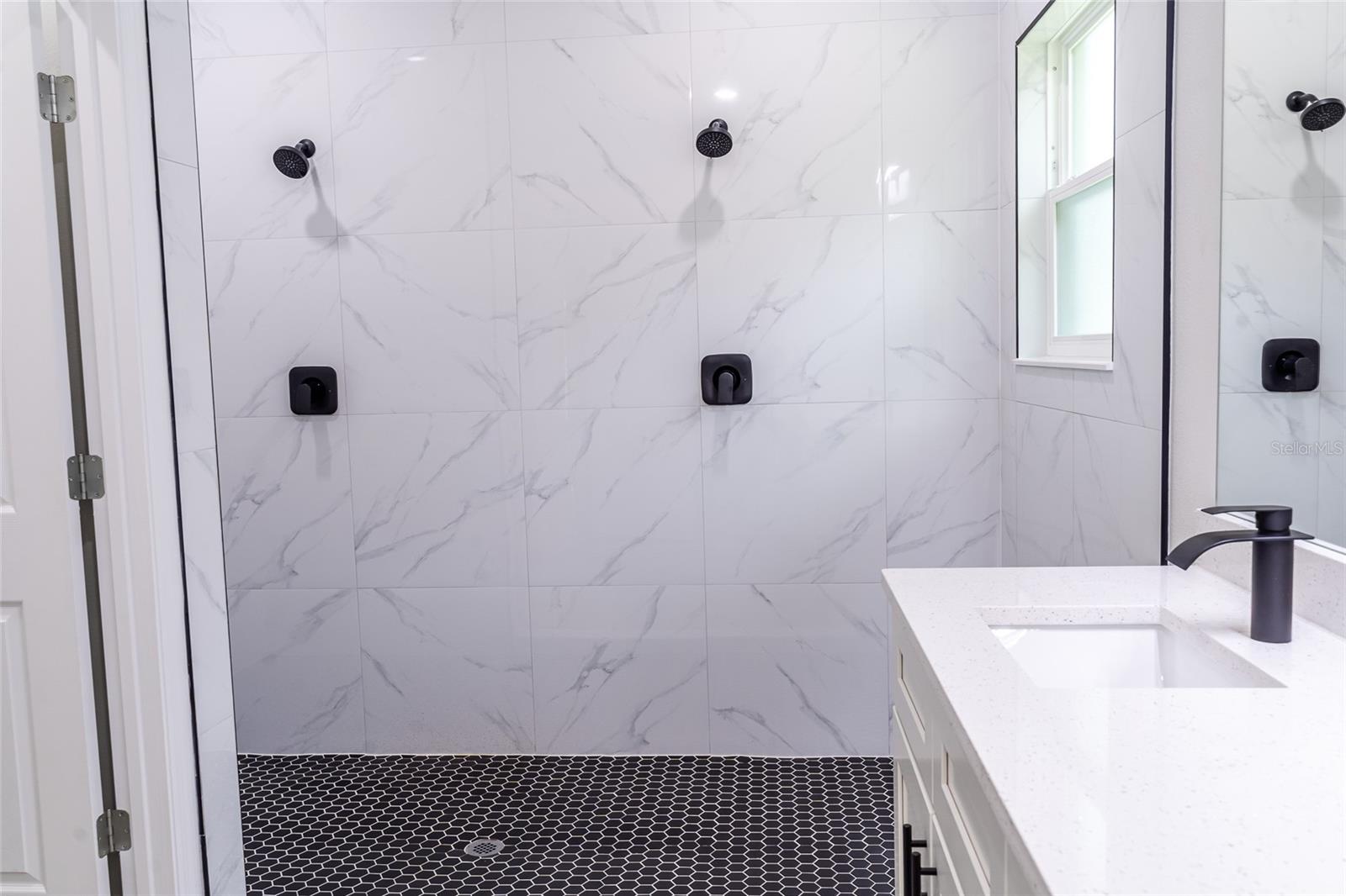 CITRUS SPGS UNIT 06 - Residential