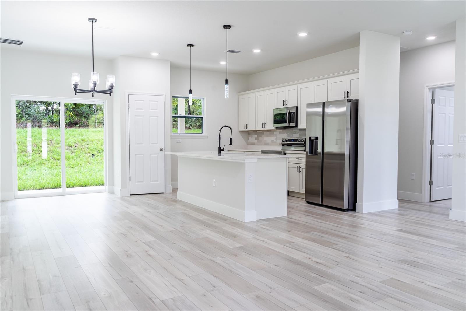 CITRUS SPGS UNIT 06 - Residential