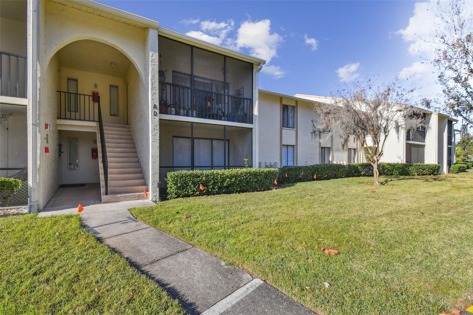 1433 PINE GLEN PLACE D1