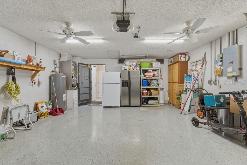 RAINBOW SPGS 01 REP - Residential