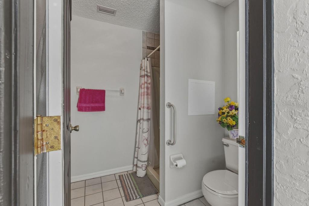 RAINBOW SPGS 01 REP - Residential