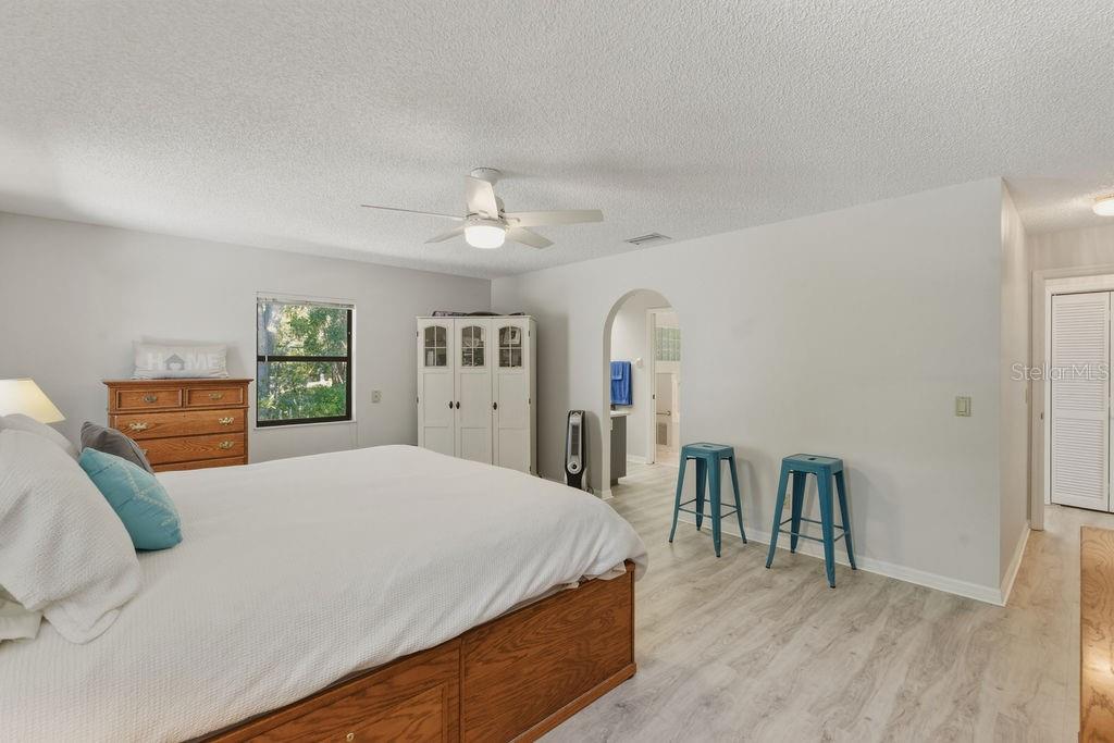 RAINBOW SPGS 01 REP - Residential