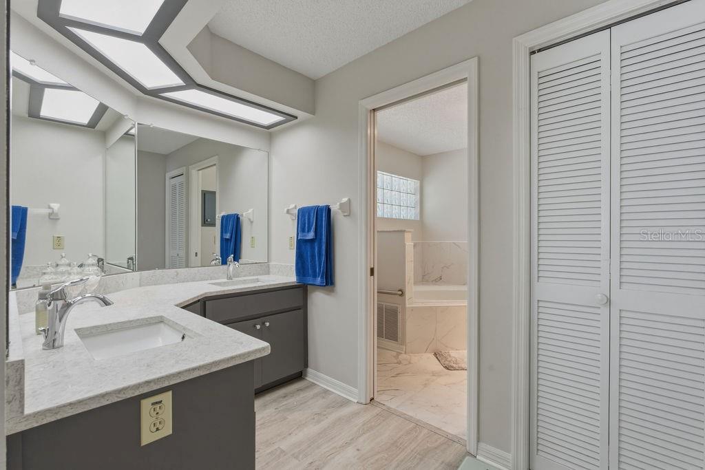 RAINBOW SPGS 01 REP - Residential